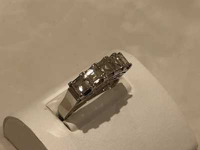 ダイヤモンド買取　リング Pt900 ダイヤ1.20ct